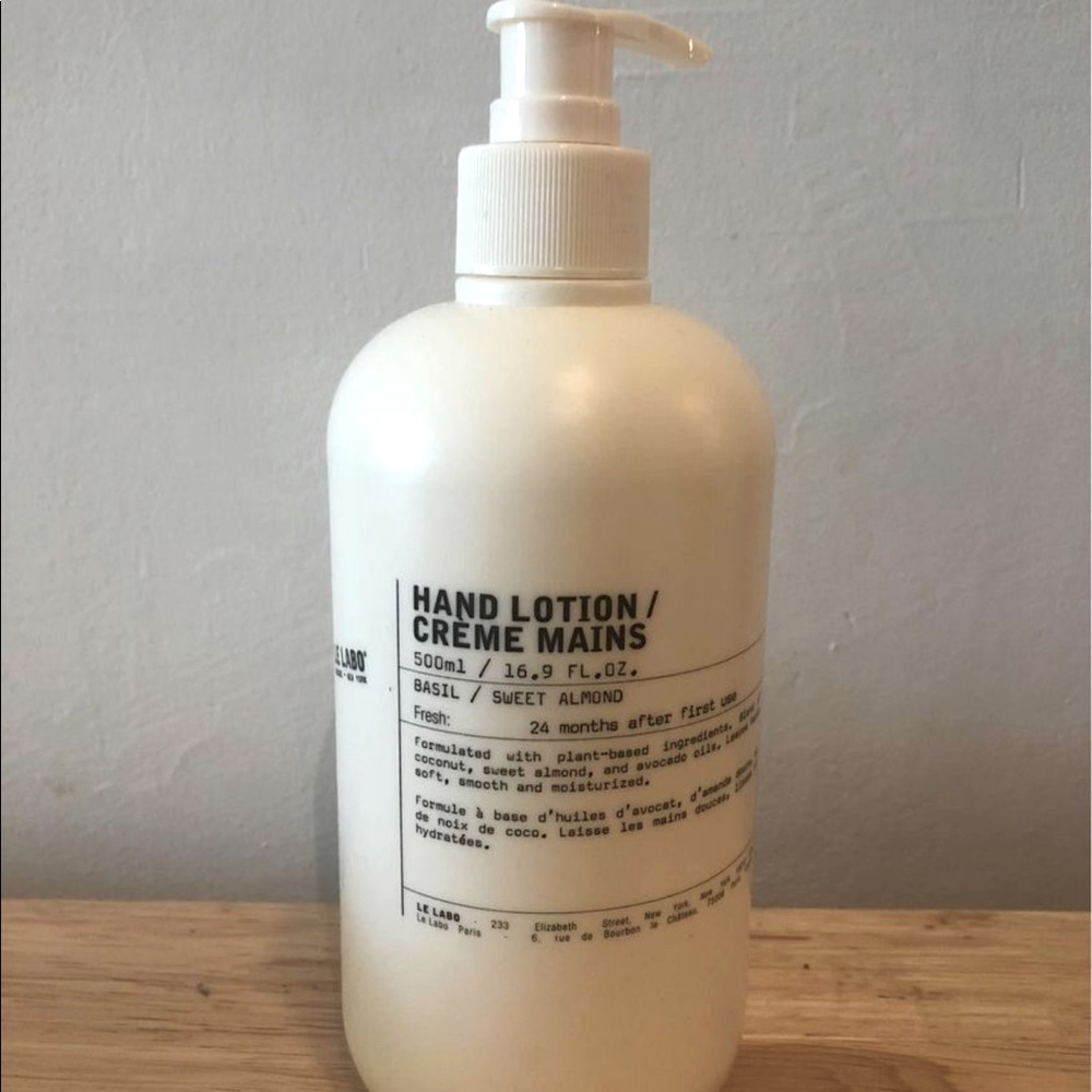 New. Le Labo Basil & Sweet Almond Hand Lotion. 500ml.